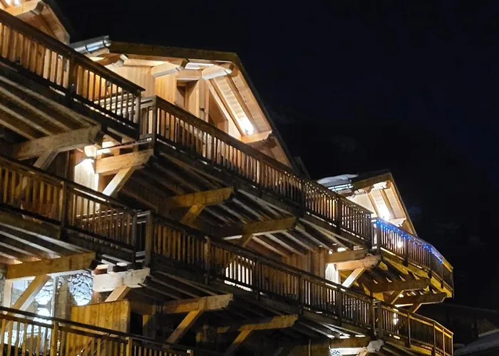 L'estive En Vanoise, 6-10 Pers, Terrasses, Vue Panoramique, Prestations Premium Апартаменты *